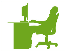 デスクワークなどで座る時間が長い方は常時、腰に負担がかかり続けるので注意が必要